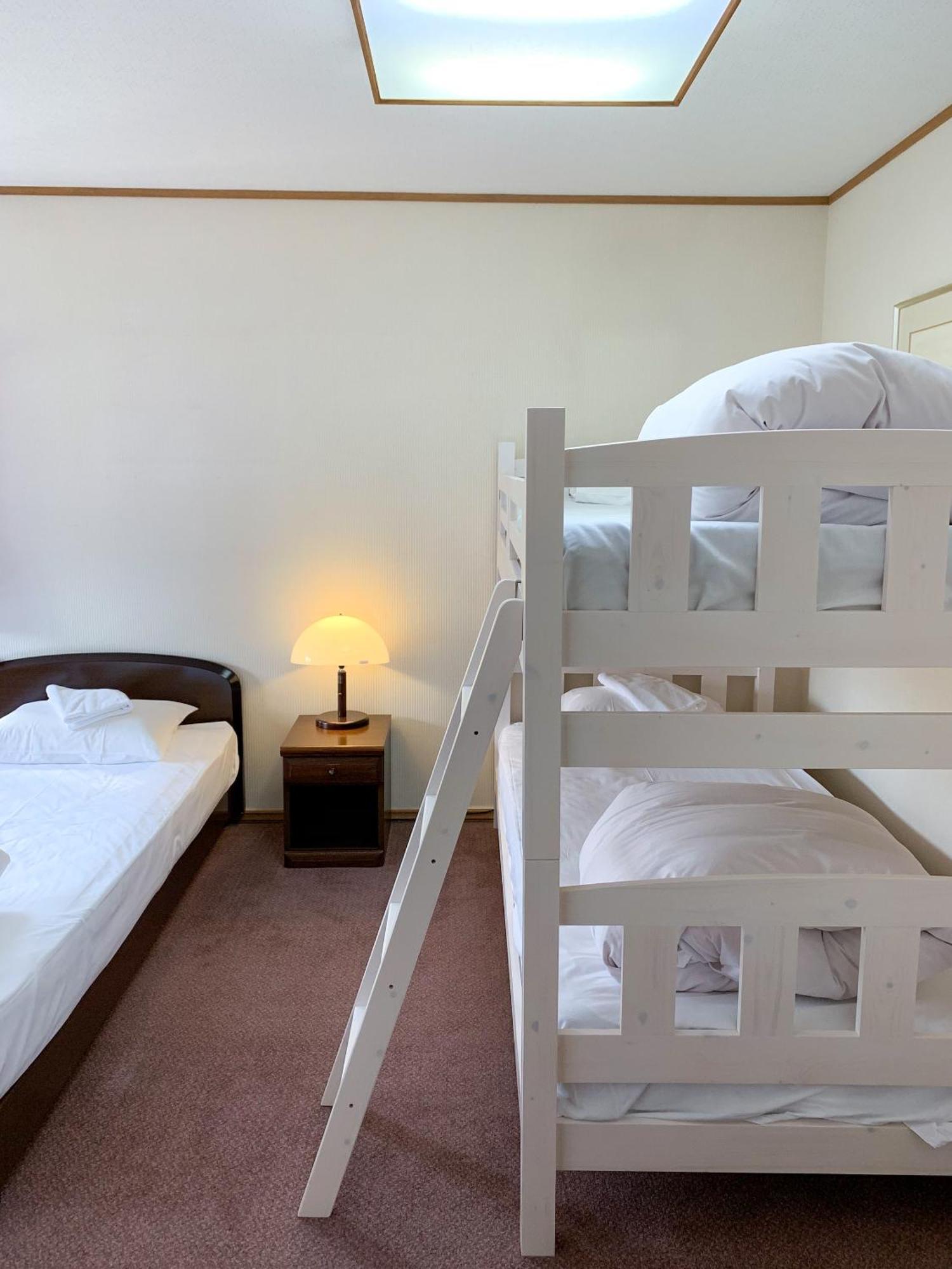 Niseko Ski Lodge - Higashiyama Phòng bức ảnh